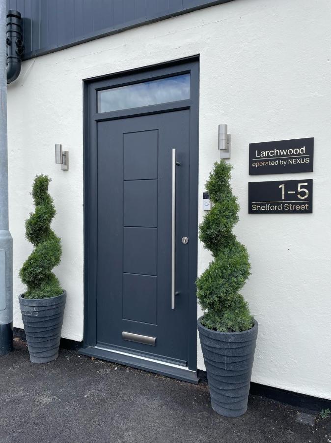 The Larchwood 2*